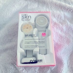 Skn by Conair Daily Glow Kit Sonic Trio Facial Brush